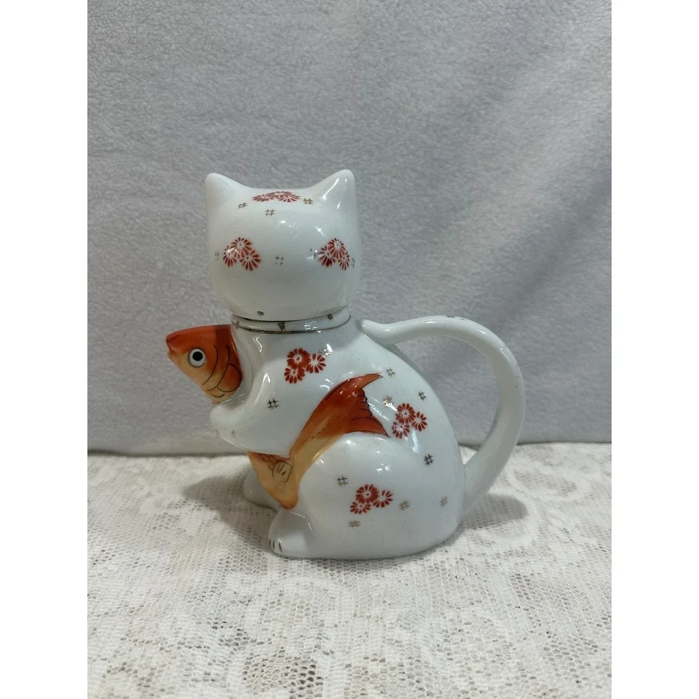 Adorable Ceramic Cat Teapot with‎ Fish Accent Whimsical Kitchen Decor